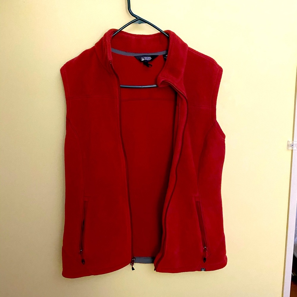 Eastern Mountain Sports vest